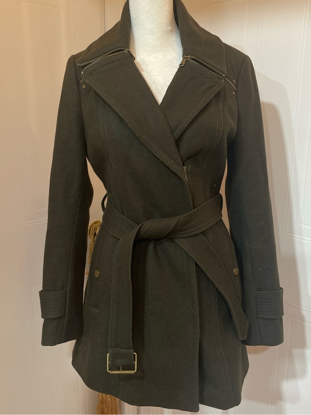 Kenneth Cole New York Military Green Belted Trench Coat